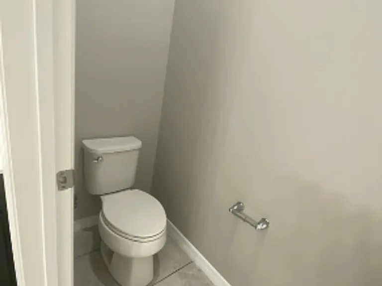 1869 Overcup Ave — Photo 12