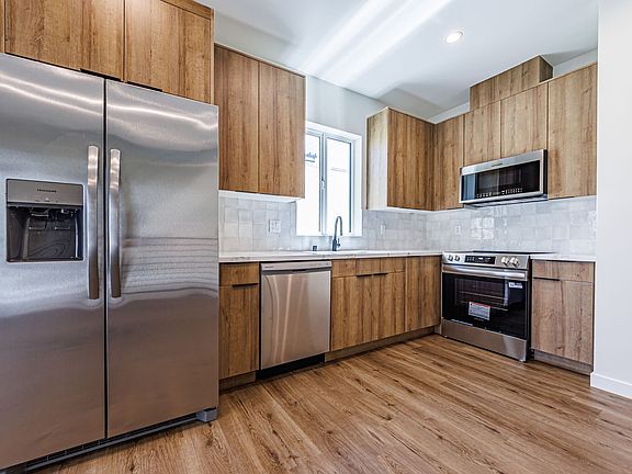 4th image of 1857 Crenshaw Blvd #1859-1/2