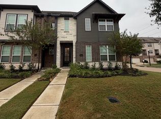 9402 Caddo Ridge Ln, Cypress, TX 77433
