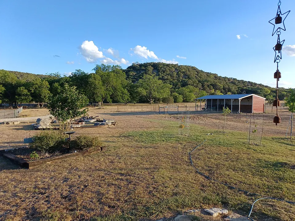 200 Saddleback Ridge Trl