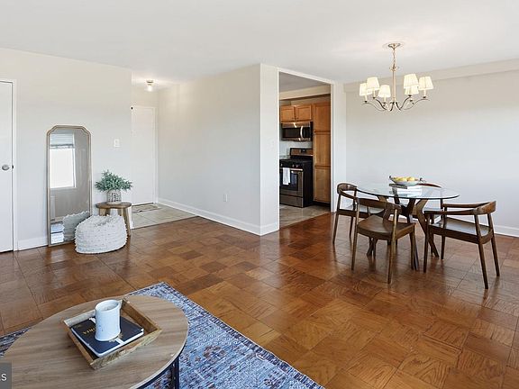 5th image of 6621 Wakefield Dr APT 717