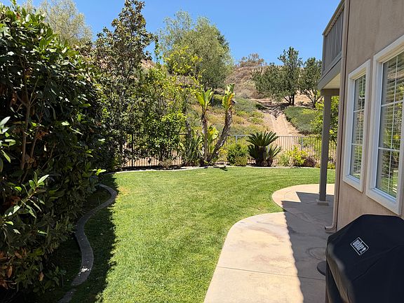 4th image of 10261 Boyd Dr