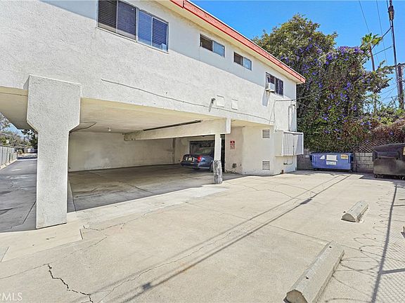4th image of 4522 Saint Charles Pl