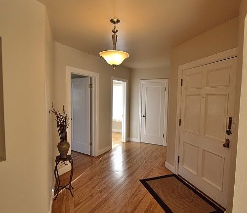 3rd image of 603 N Main St