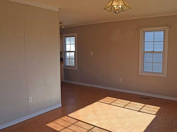 4th image of 1133 W Heerdink Ave