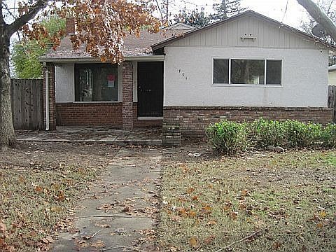 2nd image of 1701 Delaware Ave