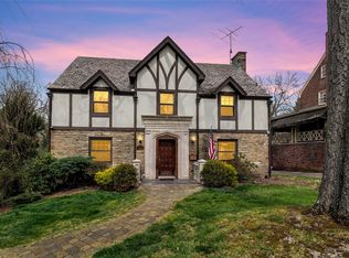 404 Morrison Dr, Pittsburgh, PA