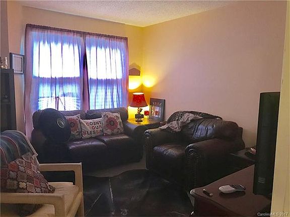 5th image of 7352 Rose Terrace Ct