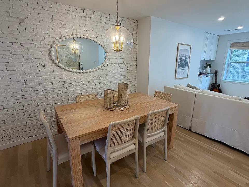 90 Prince St #5