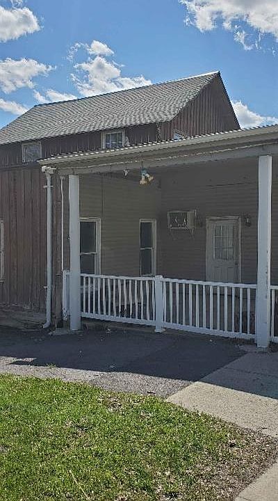 1st image of 5951 Main St
