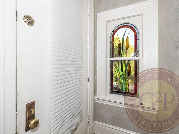 5th image of 1163 Sanchez St