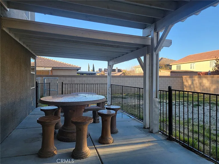 43650 Castle Cir — Photo 13