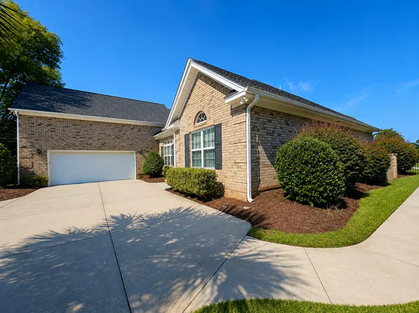 9181 Abingdon Dr, Myrtle Beach, SC 29579