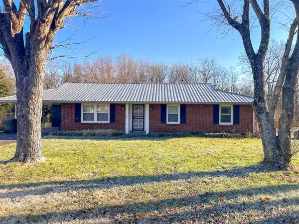 124 Cherokee Dr, Scottsville, KY 42164
