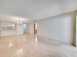 1850 W 56th St APT 2110, Hialeah, FL 33012