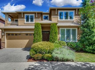 12639 Eagles Nest Dr, Mukilteo, WA 98275