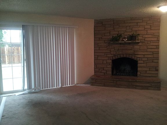 2nd image of 513 W Avenue J6