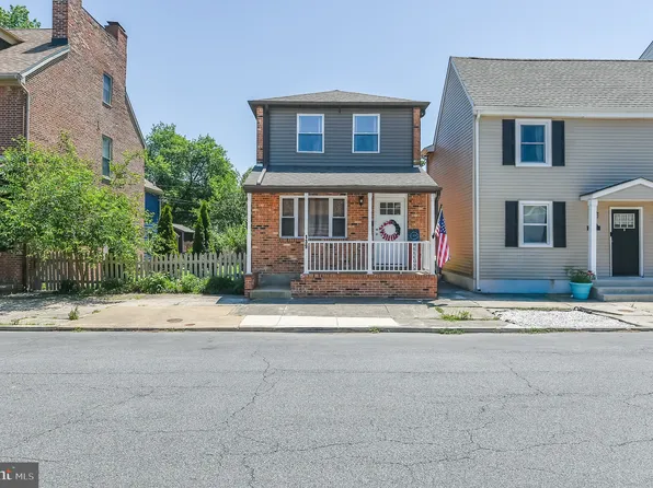 139 Clinton St, Delaware City, DE 19706