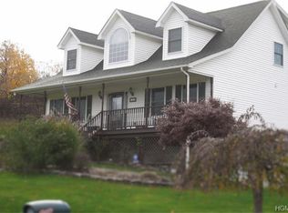 100 Charlotte Ln, Middletown, NY 10940