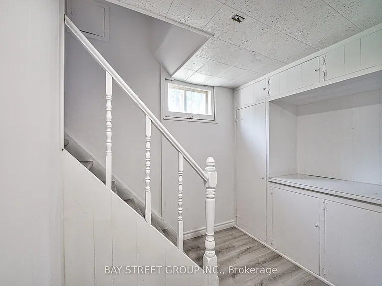 35 Camwood Cres — Photo 28