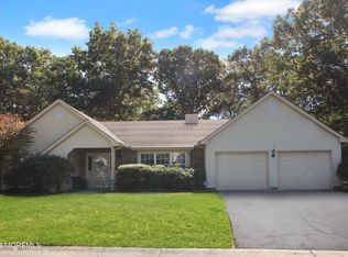 334 Gardenia Dr, Whiting, NJ