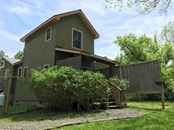 10 Neher St #A, Woodstock, NY 12498