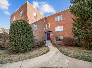 5310 8th Rd S APT 8, Arlington, VA 22204