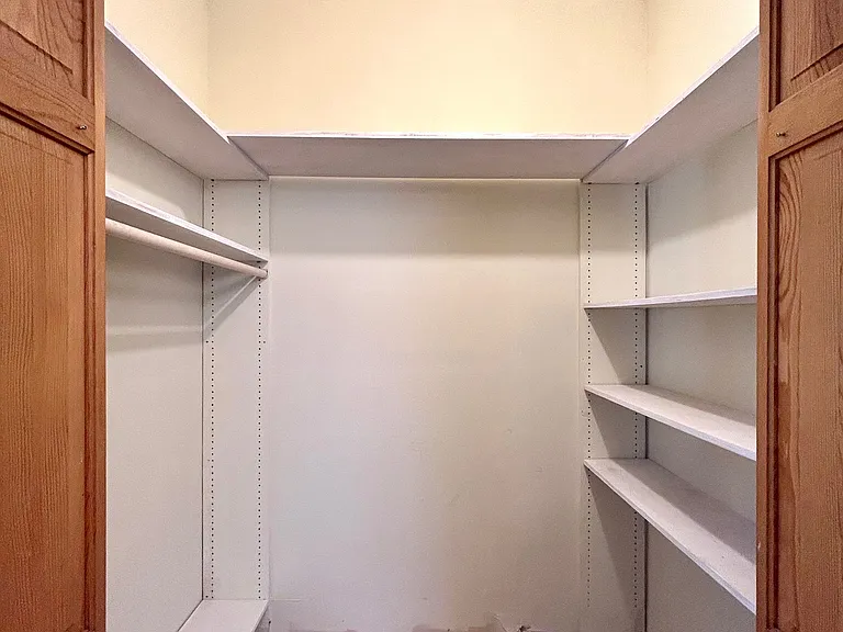 135 W Park St #2 — Photo 15