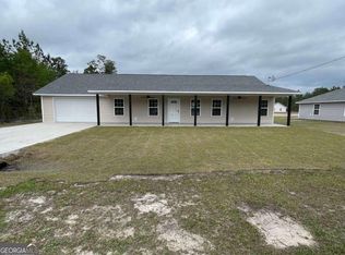 354 Hawks Landing Run, Waynesville, GA 31566