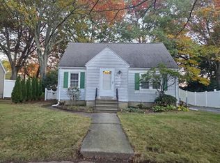 20 Ridgewood Rd, Worcester, MA 01606