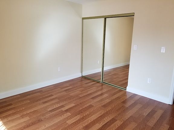 4th image of 21369 NW 39th Ave