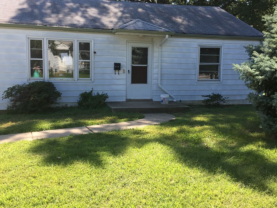 1st image of 9718 Echo Ln