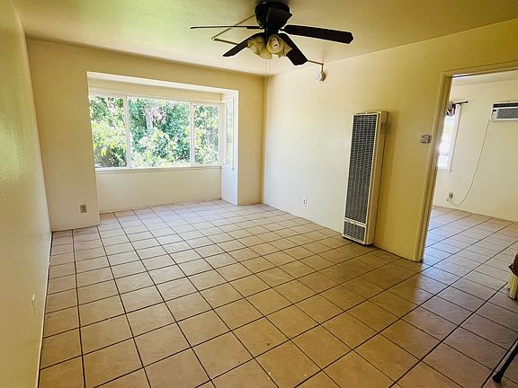 3rd image of 1340 E Broadway APT B