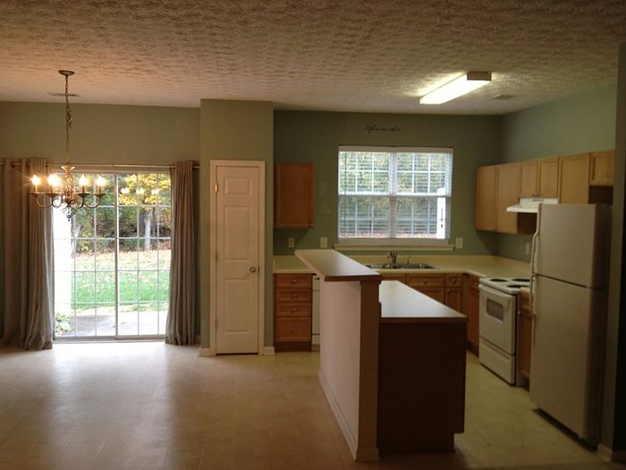 2nd image of 4924 Vireo Dr