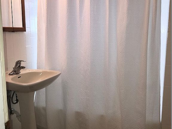 5th image of 4345 N Mozart St #2