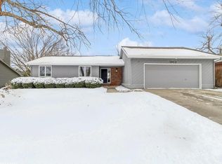 1922 Polk Dr, Ames, IA 50010