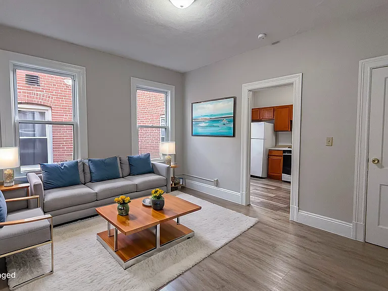 291 Buckingham St / Luca Investments LLC — Photo 31