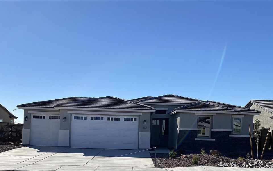 1st image of 7661 E 36th Ln