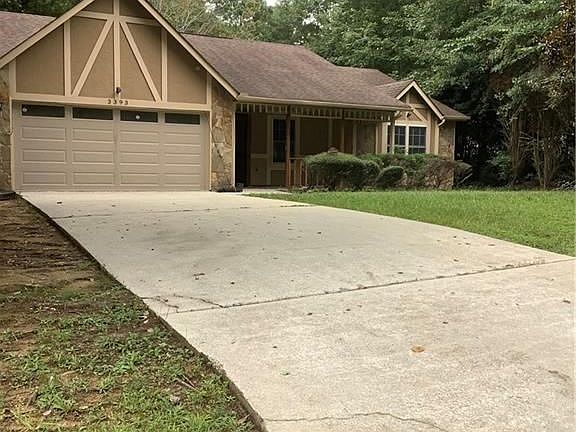 3rd image of 3393 Framingham Dr