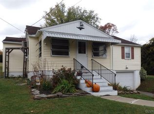 7252 Leh St, Coopersburg, PA