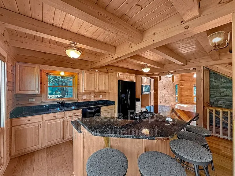 182 Rockey Rd — Photo 3