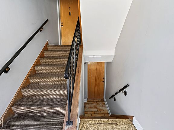 4th image of 7545 W Belden Ave #3