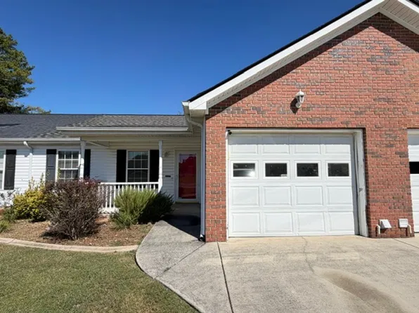 23 Flagstone Dr, Rossville, GA 30741