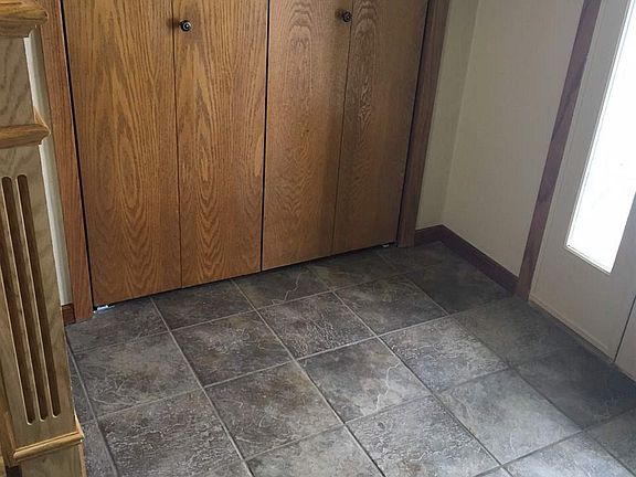 3rd image of 55 S Tracie Ln