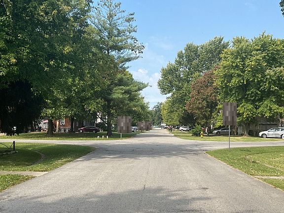 4th image of 3703 Endeavor Way