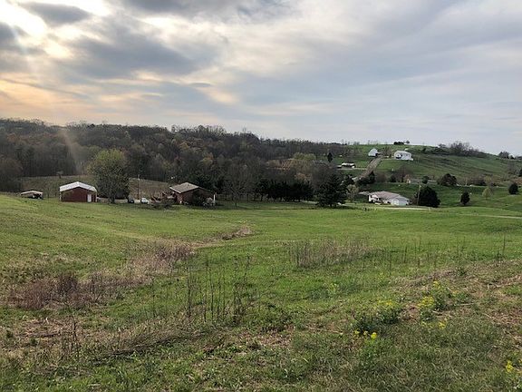 3rd image of 6901 Waterford Rd