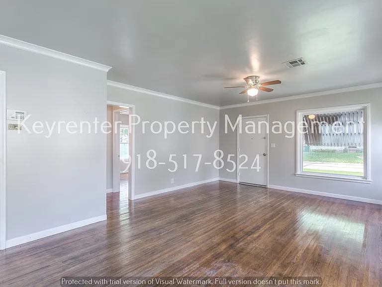 729 N Florence Pl — Photo 19