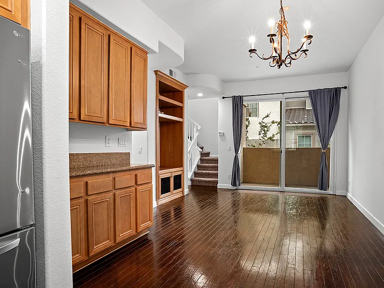 644 Hatfield Dr — Photo 11