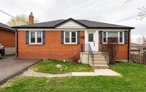 21 Deevale Rd #MAIN FL Photo 1