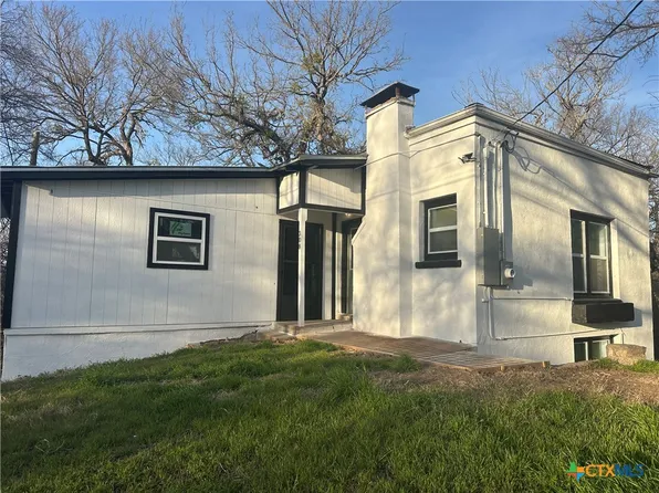 308 N 9th St, Gatesville, TX 76528